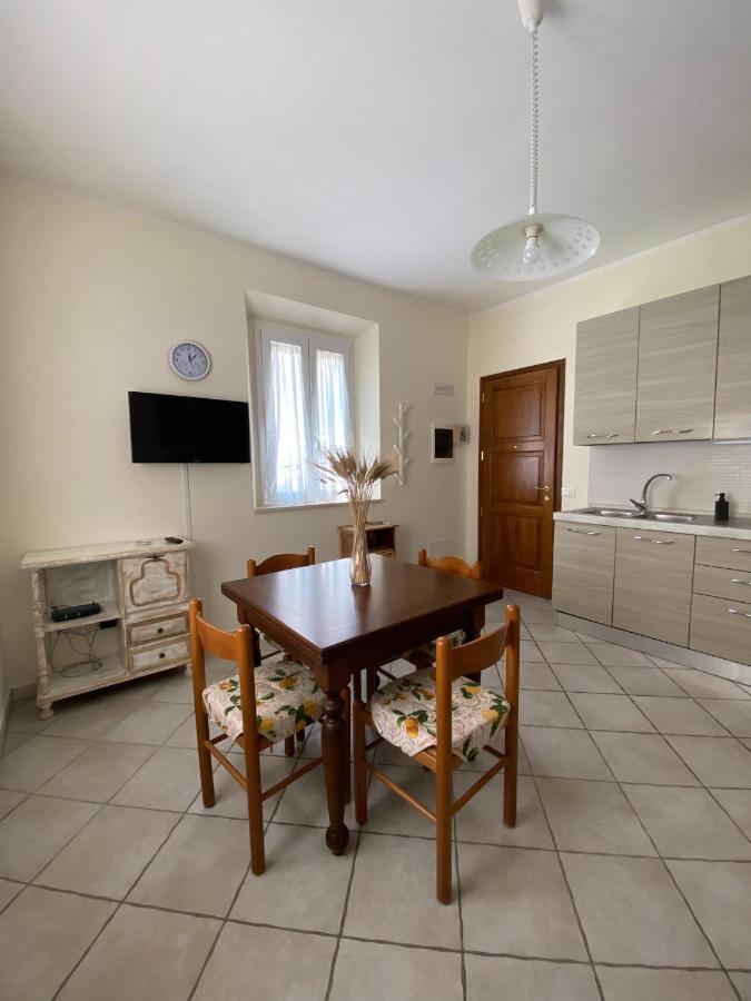 Saba'S House Apartment Ghizzano ภายนอก รูปภาพ